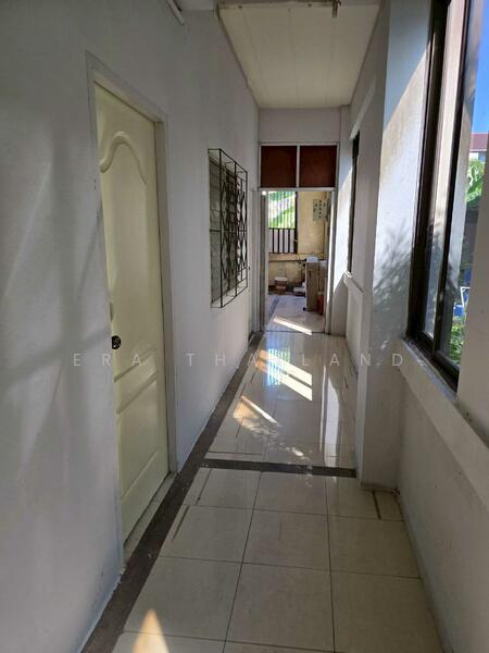 ขายหอพักนักศึกษาติดรั้ว มหาวิทยาลัยนเรศวร ใกล้ ประตู 4 และ 5, Phitsanulok, Tha Pho, Muang Phitsanulok, Phitsanulok, , 924 sqm, Shophouse For Sale, by ERA Thailand, 500145879 - DDproperty.com