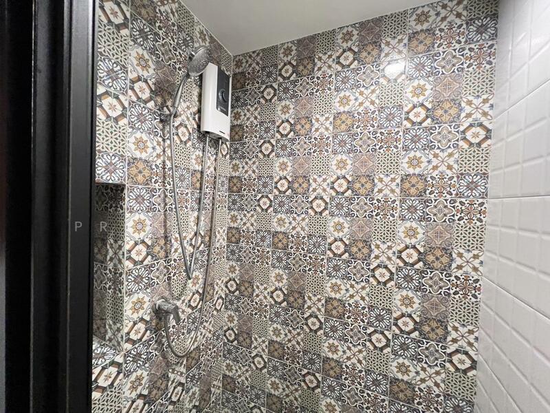 The Base Central, Phuket, Chao Fah Tawan Tok Rd, Wichit, Muang Phuket, Phuket, 1 Bedroom, 30 sqm, Condo For Sale, by primeglobalasset paery, 500145893 - DDproperty.com