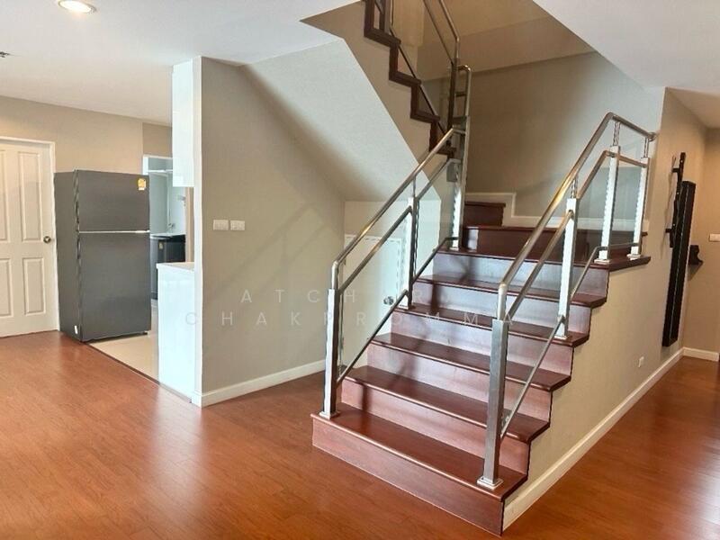 Belle Grand Rama 9 : เบลล์ แกรนด์ พระราม 9, กรุงเทพ, 131 ถนนพระราม 9, ห้วยขวาง, ห้วยขวาง, กรุงเทพ, 180 ตร.ม., คอนโด ขาย, โดย Atchara Chakpromma, 500145904 - DDproperty.com