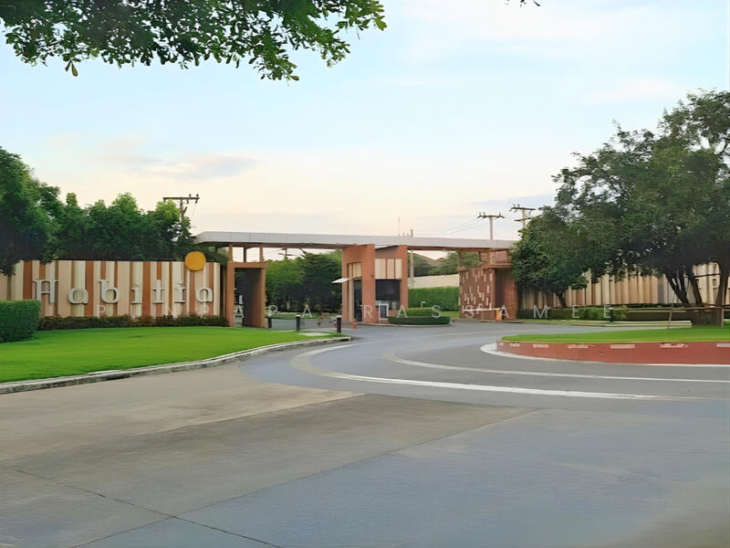 Habitia Ratchapruek : ฮาบิเทีย ราชพฤกษ์, ปทุมธานี, ถนนสะพานนนทบุรี-บางบัวทอง (ถนน สาย 345), บางคูวัด, เมืองปทุมธานี, ปทุมธานี, 150 ตร.ม., บ้านเดี่ยว ขาย, โดย Punpapa Rassamee, 500145911 - DDproperty.com