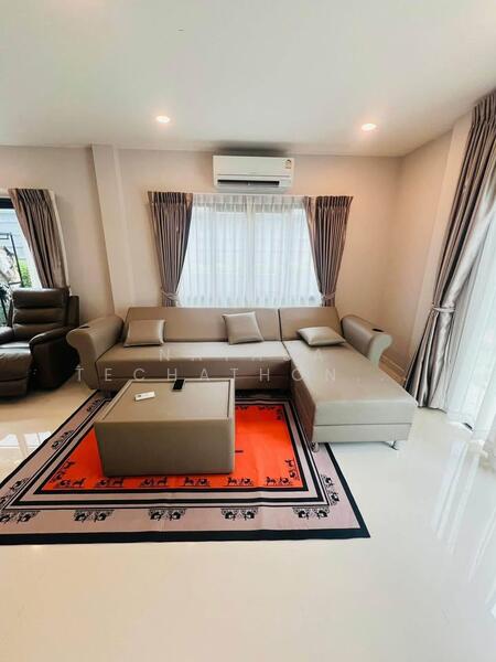 Centro Vibhavadi, Bangkok, Chang Akat Uthit Road, Sanam Bin, Don Mueang, Bangkok, 4 Bedrooms, 210 sqm, Single Detached House For Rent, by Natasa Techathonthanakhun, 500145936 - DDproperty.com