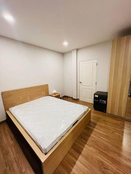 Centro Vibhavadi, Bangkok, Chang Akat Uthit Road, Sanam Bin, Don Mueang, Bangkok, 4 Bedrooms, 210 sqm, Single Detached House For Rent, by Natasa Techathonthanakhun, 500145936 - DDproperty.com