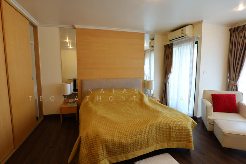 Sathorn Gardens, Bangkok, 39 South Sathorn Road, Thung Maha Mek, Sathon, Bangkok, 1 Bedroom, 40 sqm, Condo For Rent, by Natasa Techathonthanakhun, 500145950 - DDproperty.com