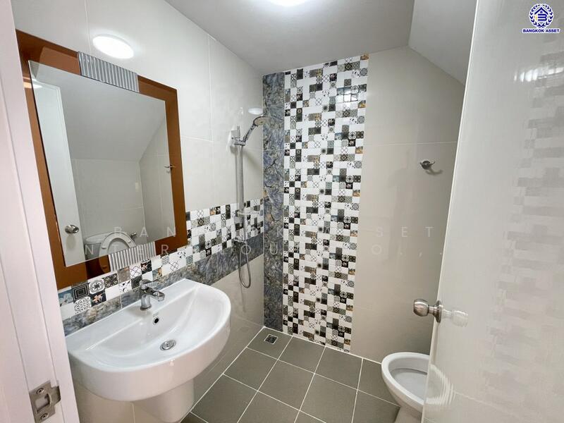 Golden Town Rattanathibet-Saima Station : โกลเด้น ทาวน์ รัตนาธิเบศร์-สถานีรถไฟฟ้าไทรม้า, นนทบุรี, ซอยวัดเพลง-บางนา ถนนรัตนาธิเบศร์, ตลาดขวัญ, เมืองนนทบุรี, นนทบุรี, 131 ตร.ม., ทาวน์เฮ้าส์ ขาย, โดย Bangkok Asset Intergroup Co.,Ltd. Ltd., 500145976 - DDproperty.com