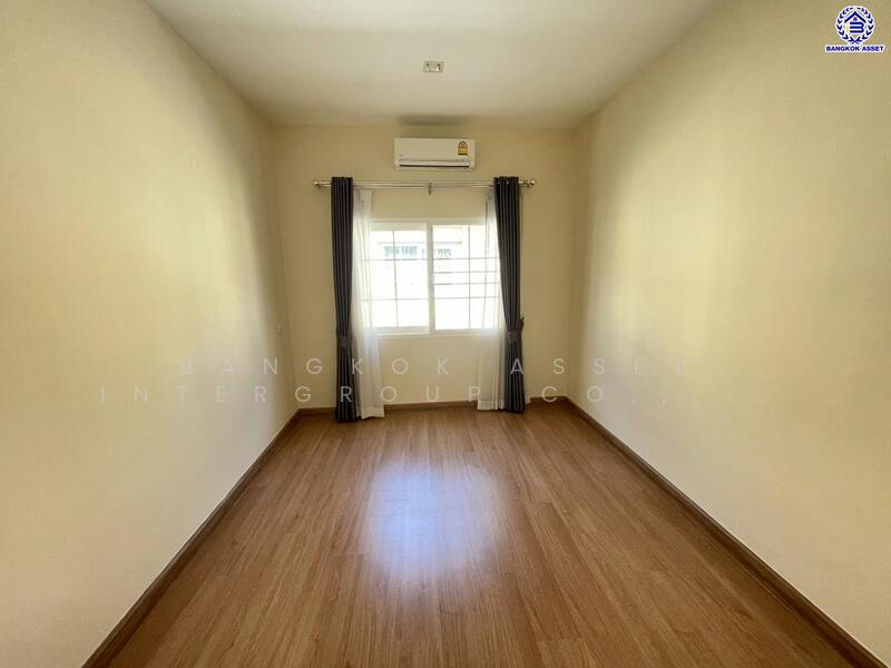 Golden Town Rattanathibet-Saima Station, Nonthaburi, Soi Wat Pleng-Bang Na Alley, Rattanathibet Road, Talat Kwan, Muang Nonthaburi, Nonthaburi, 4 Bedrooms, 131 sqm, Townhouse For Sale, by Bangkok Asset Intergroup Co.,Ltd. Ltd., 500145976 - DDproperty.com