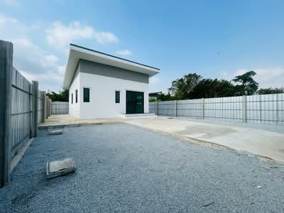 ขาย - ที่ดินพร้อมสิ่งปลูกสร้าง พระสมุทรเจดีย์ สมุทรปราการ, สมุทรปราการ