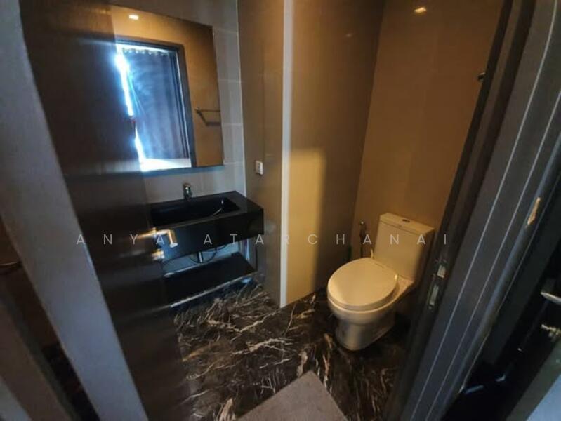 The Edge Sukhumvit 23, Bangkok, 6 Soi Sukhumvit 23, Khlongtoei Nua, Watthana, Bangkok, 1 Bedroom, 30 sqm, Condo For Sale, by Anya Atarchanai , 500146031 - DDproperty.com