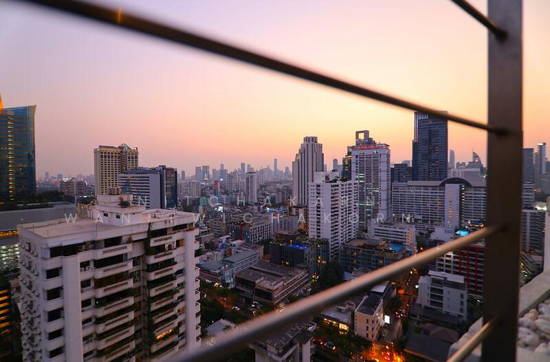 The Master Centrium Asoke-Sukhumvit, Bangkok, Sukhumvit 21, Khlongtoei Nua, Watthana, Bangkok, 4 Bedrooms, 450 sqm, Condo For Sale, by Nitchakarn  Wanitwichakornkit , 500146058 - DDproperty.com