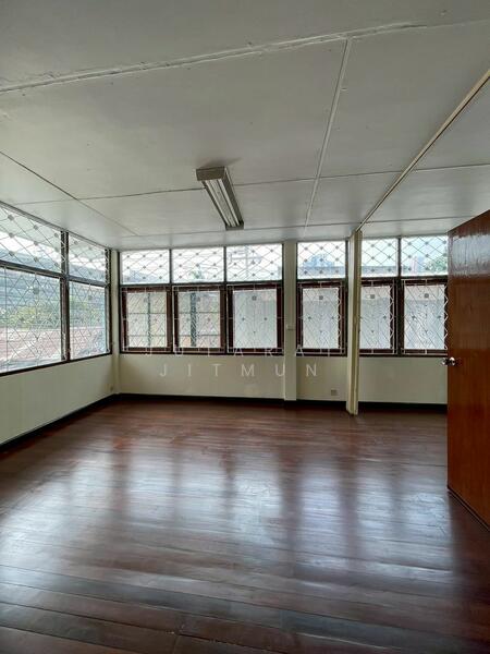 อาคารสำนักงาน โกดัง บ้าน ในพื้นที่เดียวกัน ซอยจันทน์ 43, Bangkok, Thung Wat Don, Sathon, Bangkok, , 2,066 sqm, Office Space For Rent, by Jutarat Jitmun, 500146064 - DDproperty.com