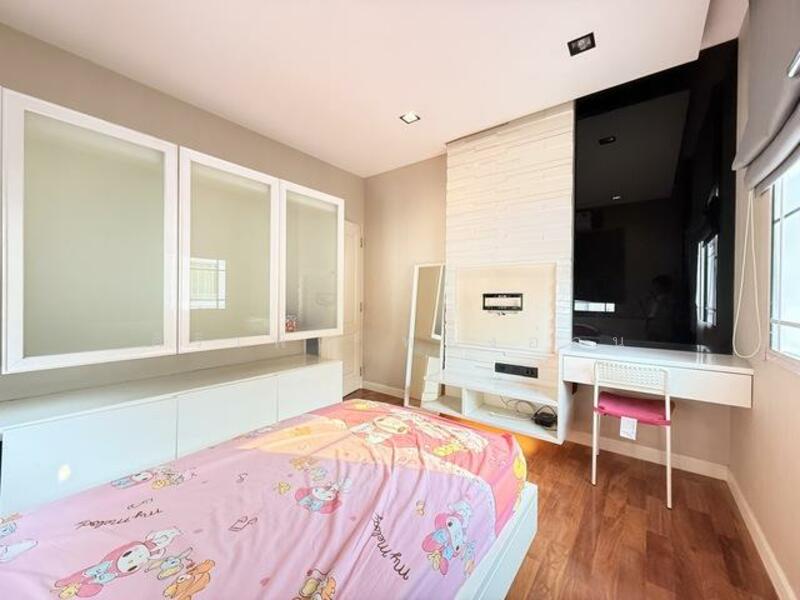 Nanthawan Uthayan-Aksa, Bangkok, Uthayan Road, Sala Thammasop, Thawi Watthana, Bangkok, 5 Bedrooms, 200 sqm, Single Detached House For Sale, by ศิริเพ็ญ ทองอ่อน, 500146075 - DDproperty.com