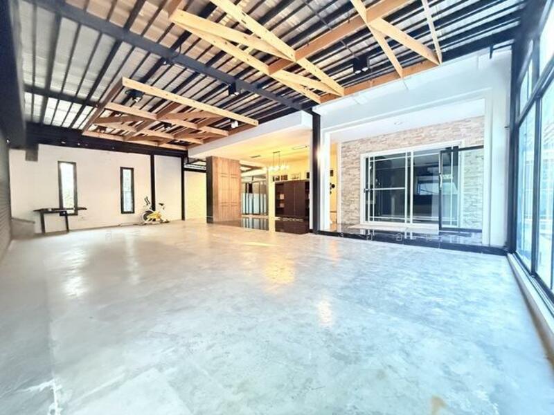 Nanthawan Uthayan-Aksa, Bangkok, Uthayan Road, Sala Thammasop, Thawi Watthana, Bangkok, 5 Bedrooms, 200 sqm, Single Detached House For Sale, by ศิริเพ็ญ ทองอ่อน, 500146075 - DDproperty.com