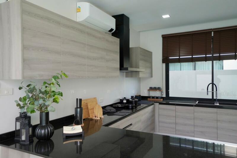 Chicmo Place 48, Chiang Mai, Srilanna Road, Pa Tun, Muang Chiang Mai, Chiang Mai, 4 Bedrooms, 350 sqm, Single Detached House For Rent, by วราพร ตางจงราช, 500146091 - DDproperty.com