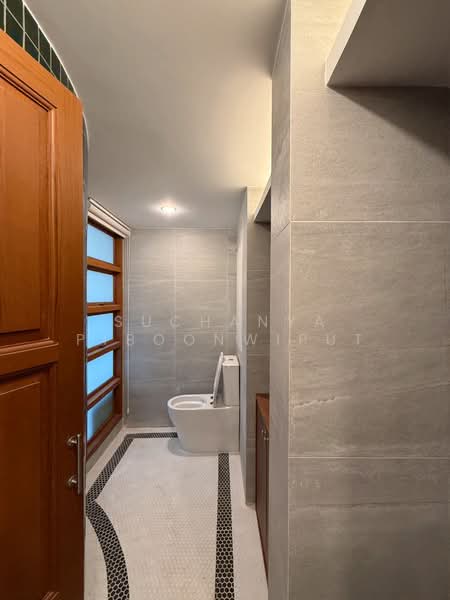 New Townhouse For Rent Contemporary Style at Phrom Phong, กรุงเทพ, สุขุมวิท 39, คลองตันเหนือ, วัฒนา, กรุงเทพ, 350 ตร.ม., ทาวน์เฮ้าส์ ให้เช่า, โดย Suchanya Piboonwiput, 500146094 - DDproperty.com