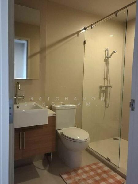 HIVE Taksin, Bangkok, 18 1 Soi, Khlong Ton Sai, Khlong San, Bangkok, 2 Bedrooms, 67 sqm, Condo For Rent, by Ratchanon Songthammakul, 500146099 - DDproperty.com