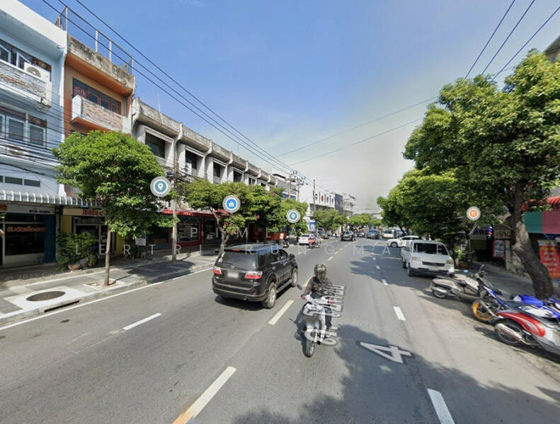 ตึกแถว โชคชัย4, กรุงเทพ, ลาดกระบัง, ลาดกระบัง, กรุงเทพ, 144 ตร.ม., ตึกแถว-อาคารพาณิชย์ ขาย, โดย Pimlada Lertritrungmanee, 500146103 - DDproperty.com