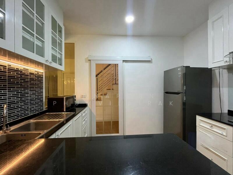 Golden Village Onnut-Pattanakan, Bangkok, Soi On Nut 65 Yak14, Prawet, Prawet, Bangkok, 5 Bedrooms, 191 sqm, Single Detached House For Sale, by Tanaporn Phumvilairak, 500146105 - DDproperty.com