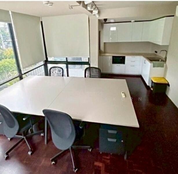 For Rent - Fully Equipped Commercial Space for Rent – Yen Akat, Bangkok