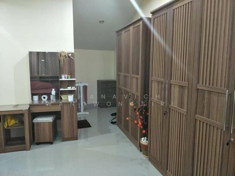 5-BR House, Prachuap Khiri Khan, Hua Hin, Hua Hin, Prachuap Khiri Khan, 5 Bedrooms, 410 sqm, Single Detached House For Sale, by Thanavich Wangwongsiri , 500146170 - DDproperty.com