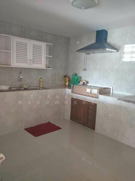 5-BR House, Prachuap Khiri Khan, Hua Hin, Hua Hin, Prachuap Khiri Khan, 5 Bedrooms, 410 sqm, Single Detached House For Sale, by Thanavich Wangwongsiri , 500146170 - DDproperty.com