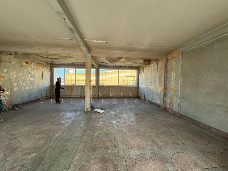 Commercial Building for Rent – Thewet, Bangkok, Dusit, Dusit, Bangkok, , 624 sqm, Shophouse For Rent, by Pudis Chitrungsakorn, 500146175 - DDproperty.com