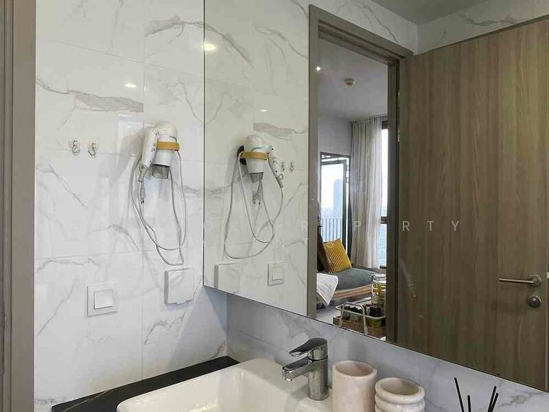 Cloud Thonglor-Phetchaburi, Bangkok, 1986 New Petchaburi Road, Bang Kapi, Huai Khwang, Bangkok, 1 Bedroom, 38 sqm, Condo For Rent, by BANGKOK PROPERTY AGENTS, 500146185 - DDproperty.com