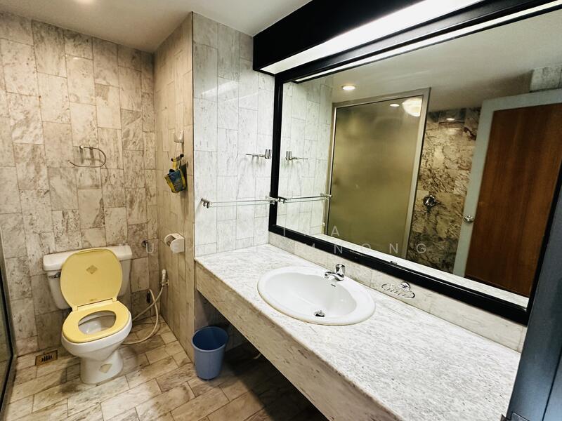 Peak Condo, Chon Buri (Pattaya), Soi Phratamnak Phratamnak, Nong Pru, Bang Lamung (Pattaya), Chon Buri (Pattaya), 1 Bedroom, 81 sqm, Condo For Sale, by Regina Nuengjamnong, 500146227 - DDproperty.com