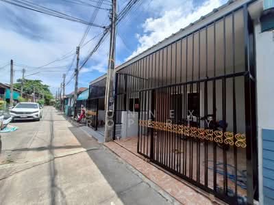 ขาย - ทาวน์เฮาส์ชั้นเดียว วังหินซอย8, ชลบุรี