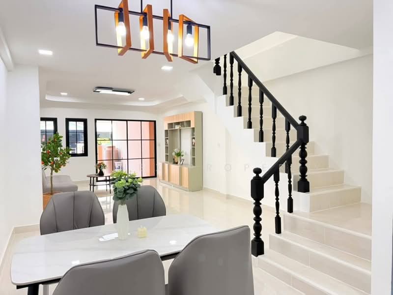 Nawakarn Sereethai, Bangkok, เสรีไทย, Khlong Kum, Bueng Kum, Bangkok, 2 Bedrooms, 100 sqm, Townhouse For Sale, by Connex Property, 500146275 - DDproperty.com