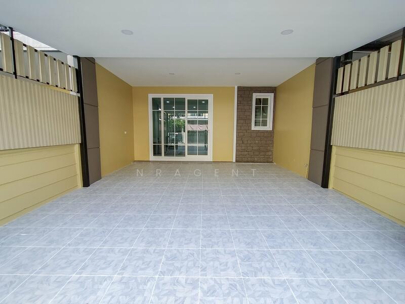 Golden Town Onnut-Pattanakarn, Bangkok, 199 Soi On Nut 65 Yeak 14, Prawet, Prawet, Bangkok, 4 Bedrooms, 110 sqm, Townhouse For Sale, by NRagent, 500146287 - DDproperty.com