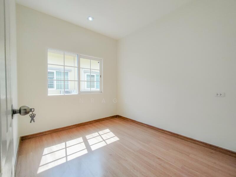 Golden Town Onnut-Pattanakarn, Bangkok, 199 Soi On Nut 65 Yeak 14, Prawet, Prawet, Bangkok, 4 Bedrooms, 110 sqm, Townhouse For Sale, by NRagent, 500146287 - DDproperty.com