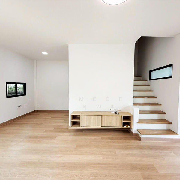 ขาย - The Ricco Town Phahonyothin-Saimai 35 : เดอะ ริคโค้ ทาวน์ พหลโยธิน-สายไหม 35, กรุงเทพ