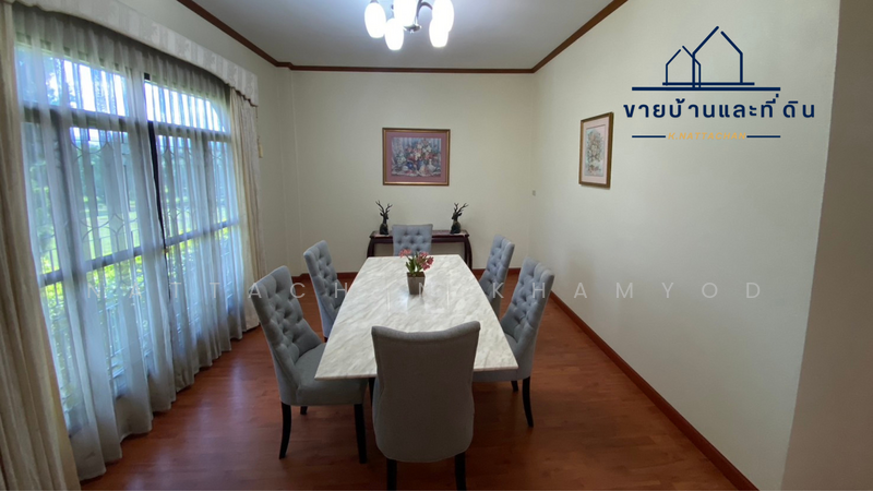 บ้านหรูสไตล์ “English Cottage” วิวเขา 360° อ.พร้าว จ.เชียงใหม่, เชียงใหม่, -, เขื่อนผาก, พร้าว, เชียงใหม่, 433 ตร.ม., บ้านเดี่ยว ขาย, โดย Nattachan Khamyod, 500146302 - Dining Room - DDproperty.com