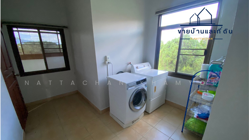 บ้านหรูสไตล์ “English Cottage” วิวเขา 360° อ.พร้าว จ.เชียงใหม่, เชียงใหม่, -, เขื่อนผาก, พร้าว, เชียงใหม่, 433 ตร.ม., บ้านเดี่ยว ขาย, โดย Nattachan Khamyod, 500146302 - laundry room - DDproperty.com