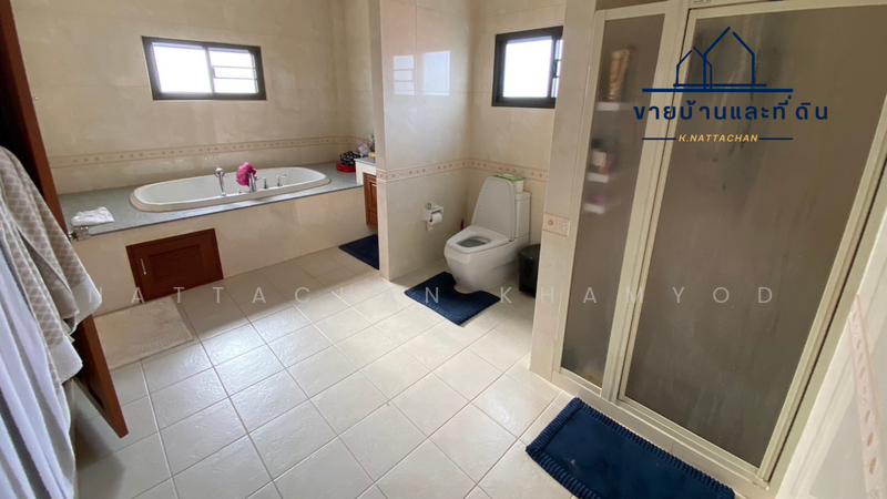 Exquisite English Cottage Retreat: 360-Degree Panoramic Mountain Vistas in Phrao, Chiang Mai., Chiang Mai, -, Khuan Phak, Phrao, Chiang Mai, 4 Bedrooms, 433 sqm, Single Detached House For Sale, by Nattachan Khamyod, 500146302 - Bathrooms - DDproperty.com