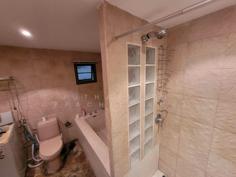 Top View Tower, Bangkok, Soi Sukhumvit 59, Khlong Tan Nua, Watthana, Bangkok, 2 Bedrooms, 76 sqm, Condo For Rent, by Juthabhorn Uppachit (Amy), 500146308 - DDproperty.com