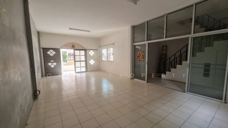 ขายบ้าน ทาวน์โฮม ลาดพร้าววังหิน8 (โชคชัย4), กรุงเทพ, ลาดพร้าววังหิน, ลาดพร้าว, ลาดพร้าว, กรุงเทพ, 195 ตร.ม., ทาวน์เฮ้าส์ ขาย, โดย Connex Property, 500146315 - DDproperty.com