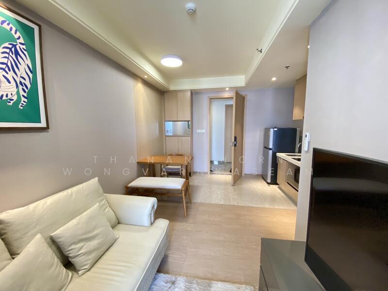 Regal Sathon-Naradhiwas, Bangkok, Naradhiwas Rajanagarindra Road, Thung Maha Mek, Sathon, Bangkok, 1 Bedroom, 32 sqm, Condo For Sale, by Thananthorn Wongvarnkaseam, 500146324 - DDproperty.com