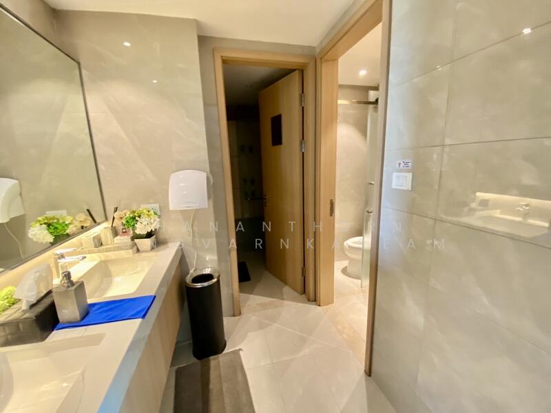 Regal Sathon-Naradhiwas, Bangkok, Naradhiwas Rajanagarindra Road, Thung Maha Mek, Sathon, Bangkok, 1 Bedroom, 32 sqm, Condo For Sale, by Thananthorn Wongvarnkaseam, 500146324 - DDproperty.com