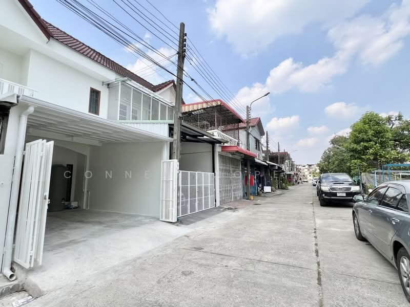 ทาวน์โฮม สุคนธสวัสดิ์ 24, กรุงเทพ, สุคนธสวัสดิ์, ลาดพร้าว, ลาดพร้าว, กรุงเทพ, 100 ตร.ม., ทาวน์เฮ้าส์ ขาย, โดย Connex Property, 500146334 - DDproperty.com