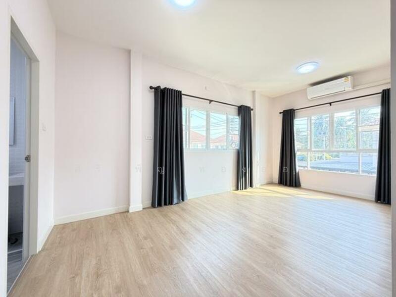 ขาย - ณิชากร ท่าไม้ กระทุ่มแบน, สมุทรสาคร