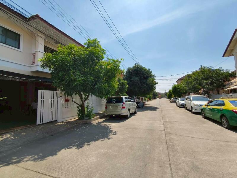 หาไม่ได้แล้วบ้านราคานี้ บ้านเดี่ยว2ชั้นสุดคุ้มค่า ราคา 2.54 ลบ.ขนาดที่ดิน 52 ตร.ว. 3 นอน 3 น้ำ, กรุงเทพ, คู้ฝั่งเหนือ, หนองจอก, กรุงเทพ, 150 ตร.ม., บ้านเดี่ยว ขาย, โดย natt property, 500146360 - DDproperty.com