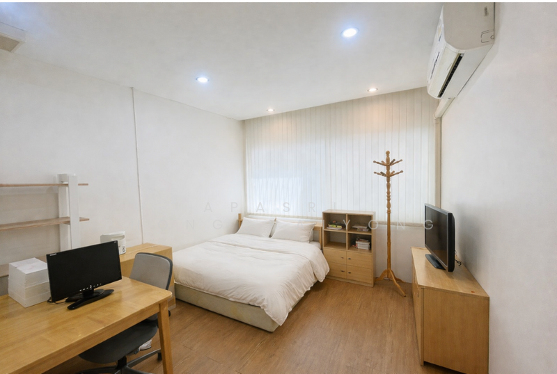 ็House Sutthisan-Ratchada, Bangkok, สุทธิสาร, Din Daeng, Din Daeng, Bangkok, 4 Bedrooms, 269 sqm, Single Detached House For Sale, by Apasri Phongchaiyong, 500146382 - DDproperty.com