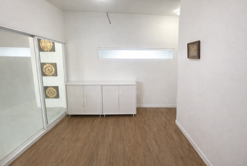 ็House Sutthisan-Ratchada, Bangkok, สุทธิสาร, Din Daeng, Din Daeng, Bangkok, 4 Bedrooms, 269 sqm, Single Detached House For Sale, by Apasri Phongchaiyong, 500146382 - DDproperty.com