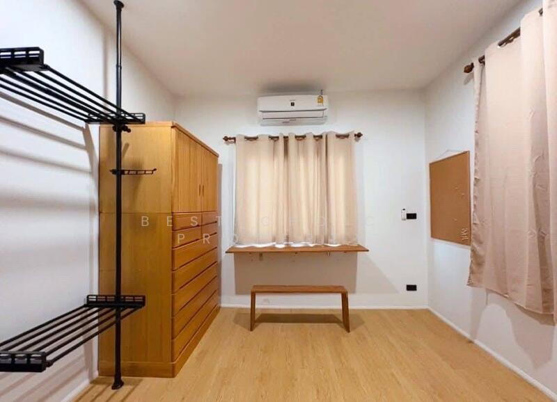 Two-story house Wiang Kum Kam, Chiang Mai, Tha Wang Tal, Saraphi, Chiang Mai, 3 Bedrooms, 250 sqm, Single Detached House For Rent, by Best Choice Property, 500146393 - DDproperty.com