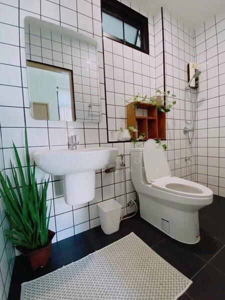 Two-story house Wiang Kum Kam, Chiang Mai, Tha Wang Tal, Saraphi, Chiang Mai, 3 Bedrooms, 250 sqm, Single Detached House For Rent, by Best Choice Property, 500146393 - DDproperty.com