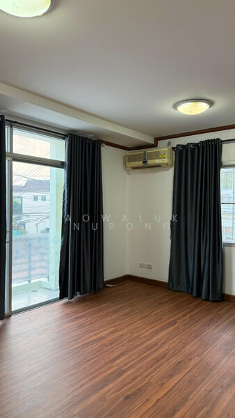 For Rent - วิสต้า ปาร์ค วัชรพล สายไหม, Bangkok