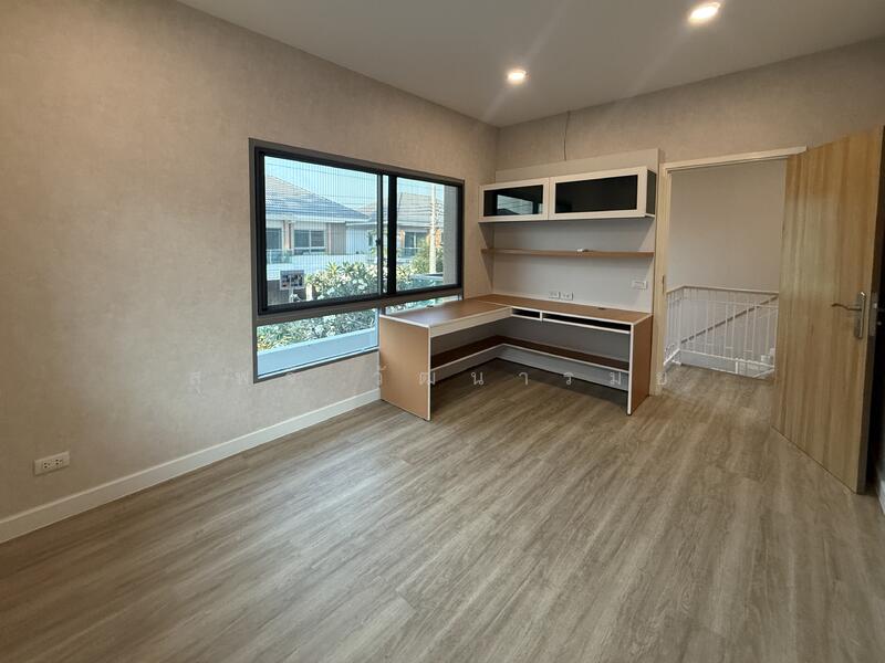 Perfect Place Sukhumvit 77-Suvarnabhumi, Samut Prakan, Lat Krabang Road, Rachathewa, Bang Plee, Samut Prakan, 4 Bedrooms, 175 sqm, Single Detached House For Sale, by Supajee Wattanarom, 500146481 - DDproperty.com