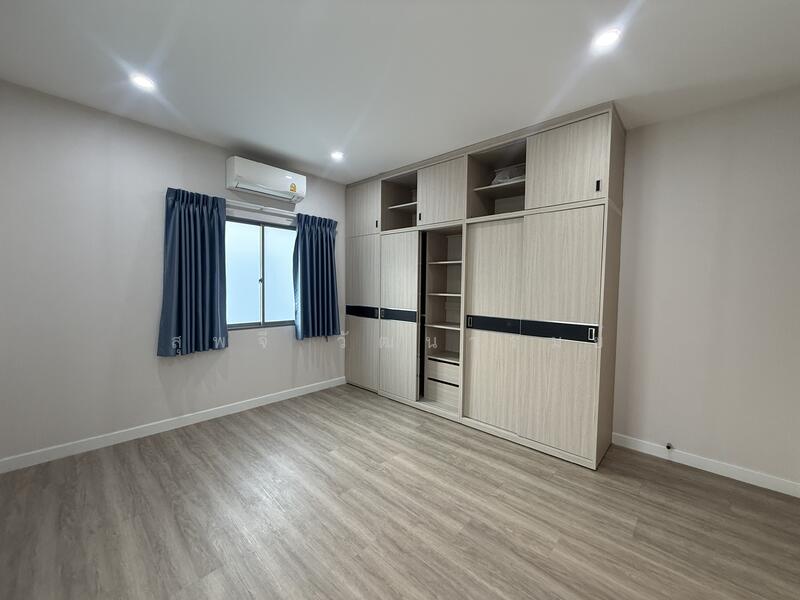 Perfect Place Sukhumvit 77-Suvarnabhumi : เพอร์เฟค เพลส สุขุมวิท77-สุวรรณภูมิ, สมุทรปราการ, ถนนลาดกระบัง, ราชาเทวะ, บางพลี, สมุทรปราการ, 175 ตร.ม., บ้านเดี่ยว ขาย, โดย สุพจี วัฒนารมย์, 500146481 - DDproperty.com