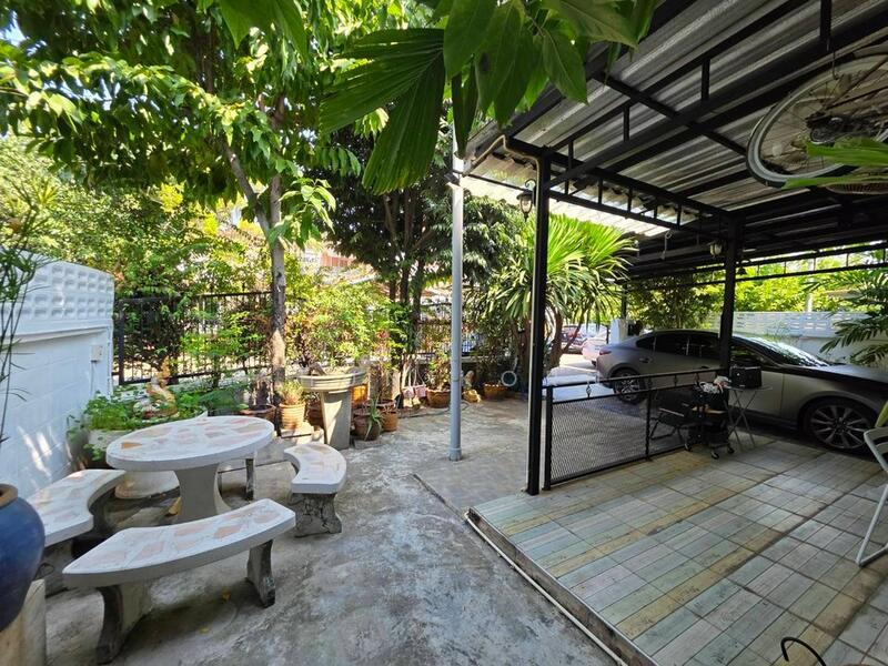 ขาย บ้านเดี่ยว ม.เนเบอร์โฮม วัชรพล สุขาภิบาล5 วิวสวน สภาพบ้าน สวยพร้อมอยู่, Bangkok, Sam Wa Tawan Tok, Khlong Sam Wa, Bangkok, 3 Bedrooms, 150 sqm, Single Detached House For Sale, by Khun Korn, 500146505 - DDproperty.com