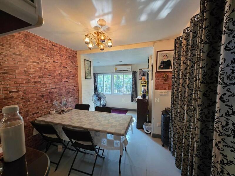 ขาย บ้านเดี่ยว ม.เนเบอร์โฮม วัชรพล สุขาภิบาล5 วิวสวน สภาพบ้าน สวยพร้อมอยู่, Bangkok, Sam Wa Tawan Tok, Khlong Sam Wa, Bangkok, 3 Bedrooms, 150 sqm, Single Detached House For Sale, by Khun Korn, 500146505 - DDproperty.com